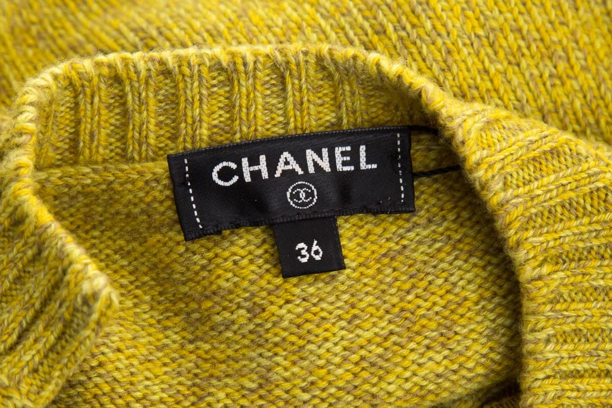 Chanel 2007 Chartreuse Short Sleeve Sweater SZ 36