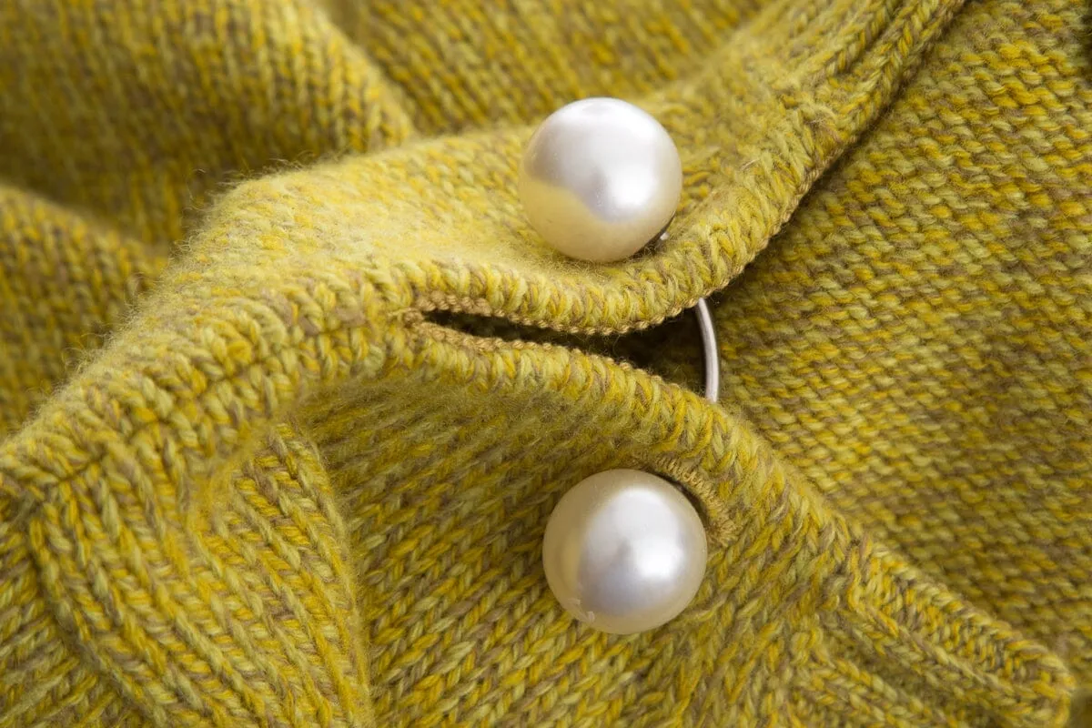 Chanel 2007 Chartreuse Short Sleeve Sweater SZ 36