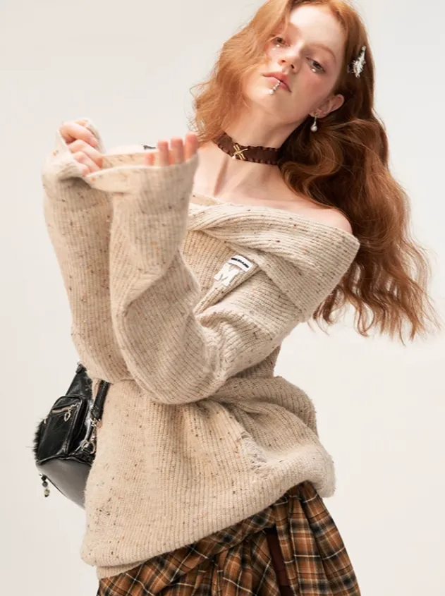 Off-the-shoulder Knit Loose Damaged