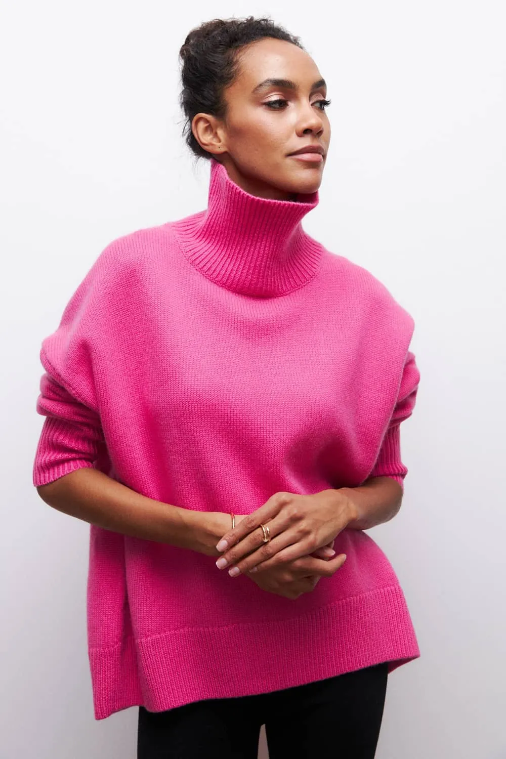 Solid color loose turtleneck sweater