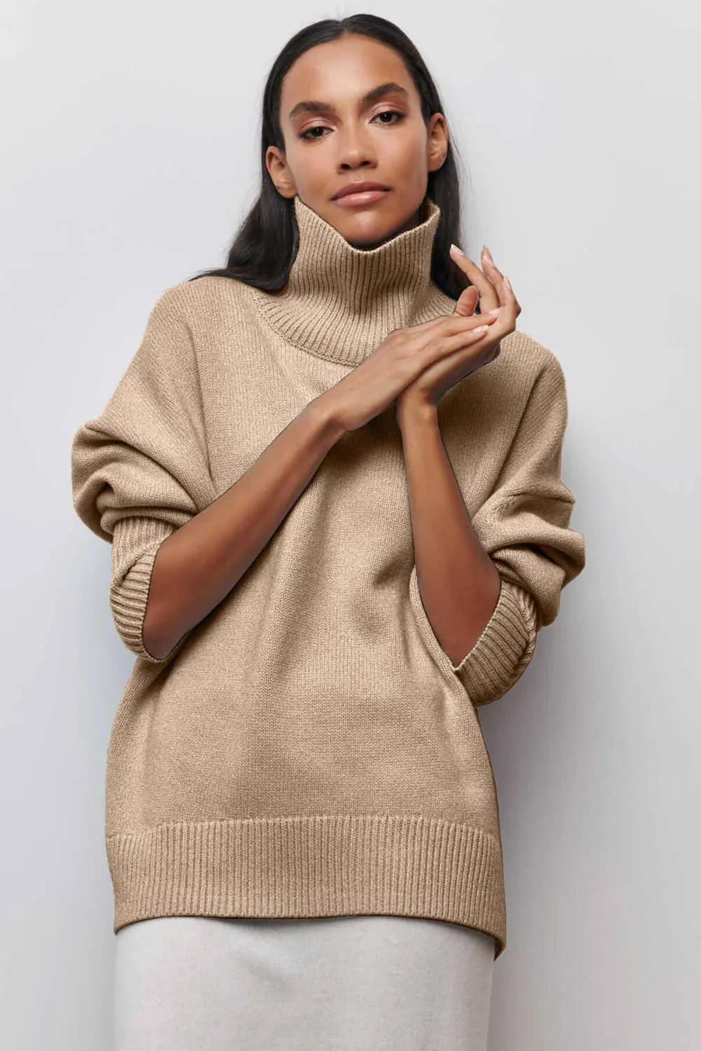 Solid color loose turtleneck sweater