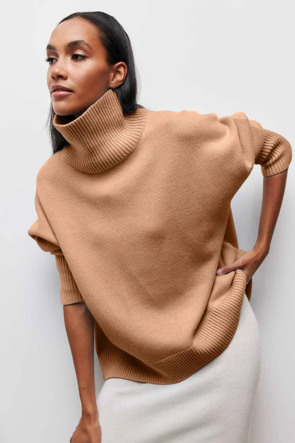 Solid color loose turtleneck sweater