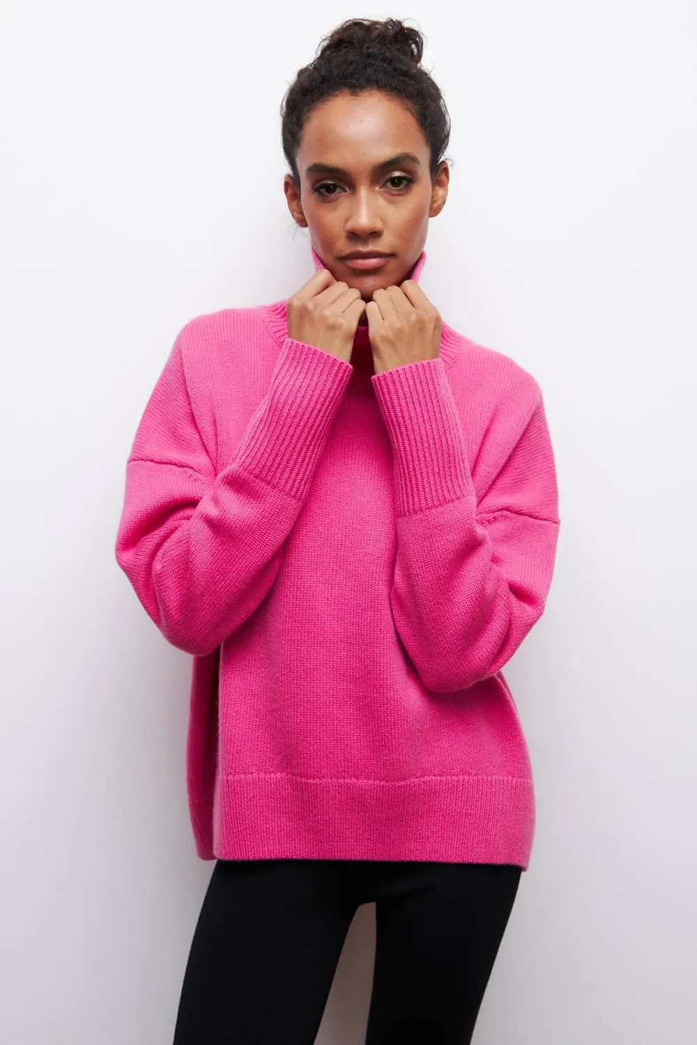 Solid color loose turtleneck sweater