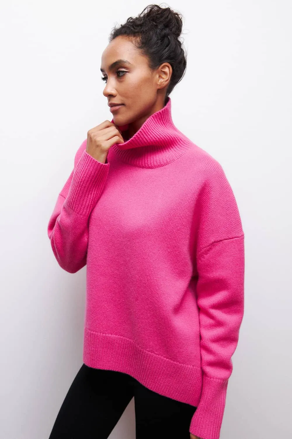 Solid color loose turtleneck sweater