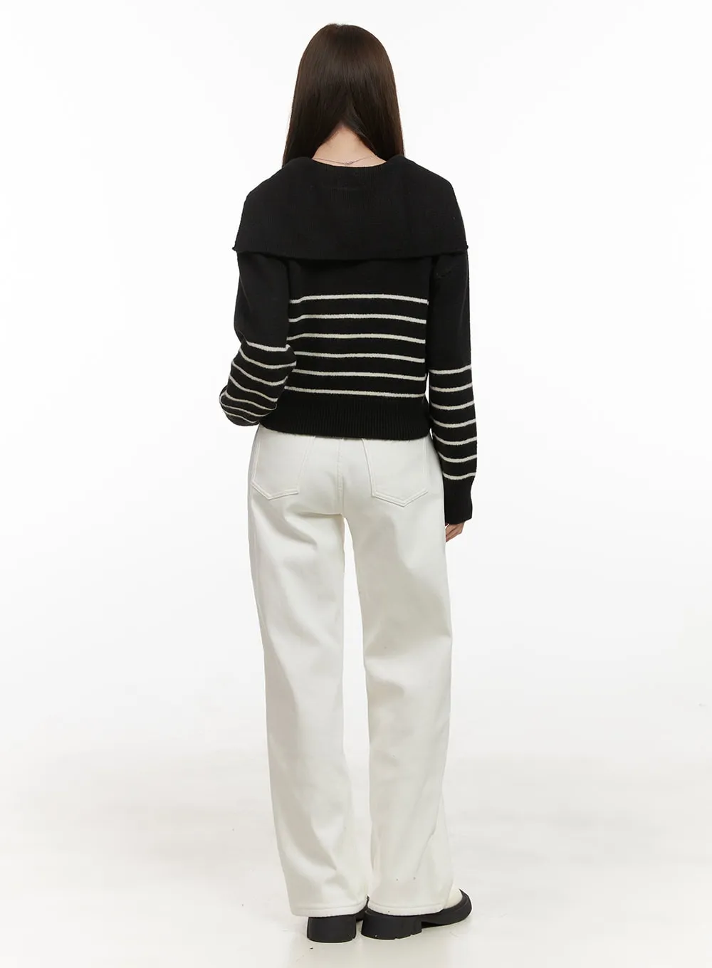 Striped Buttoned Sweater OD412