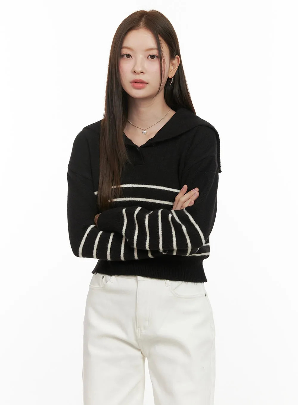 Striped Buttoned Sweater OD412