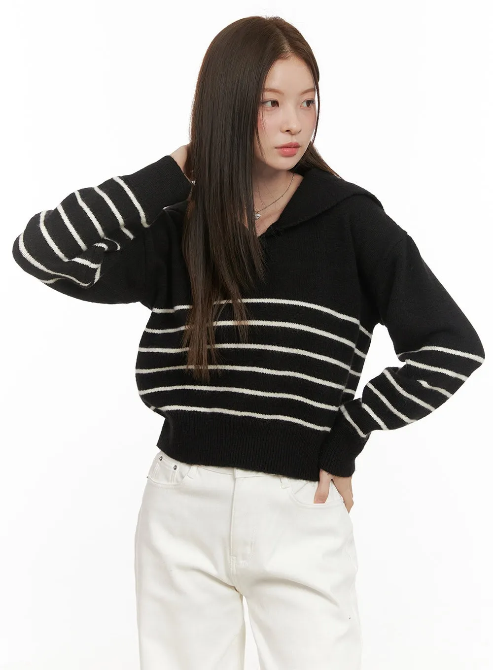 Striped Buttoned Sweater OD412