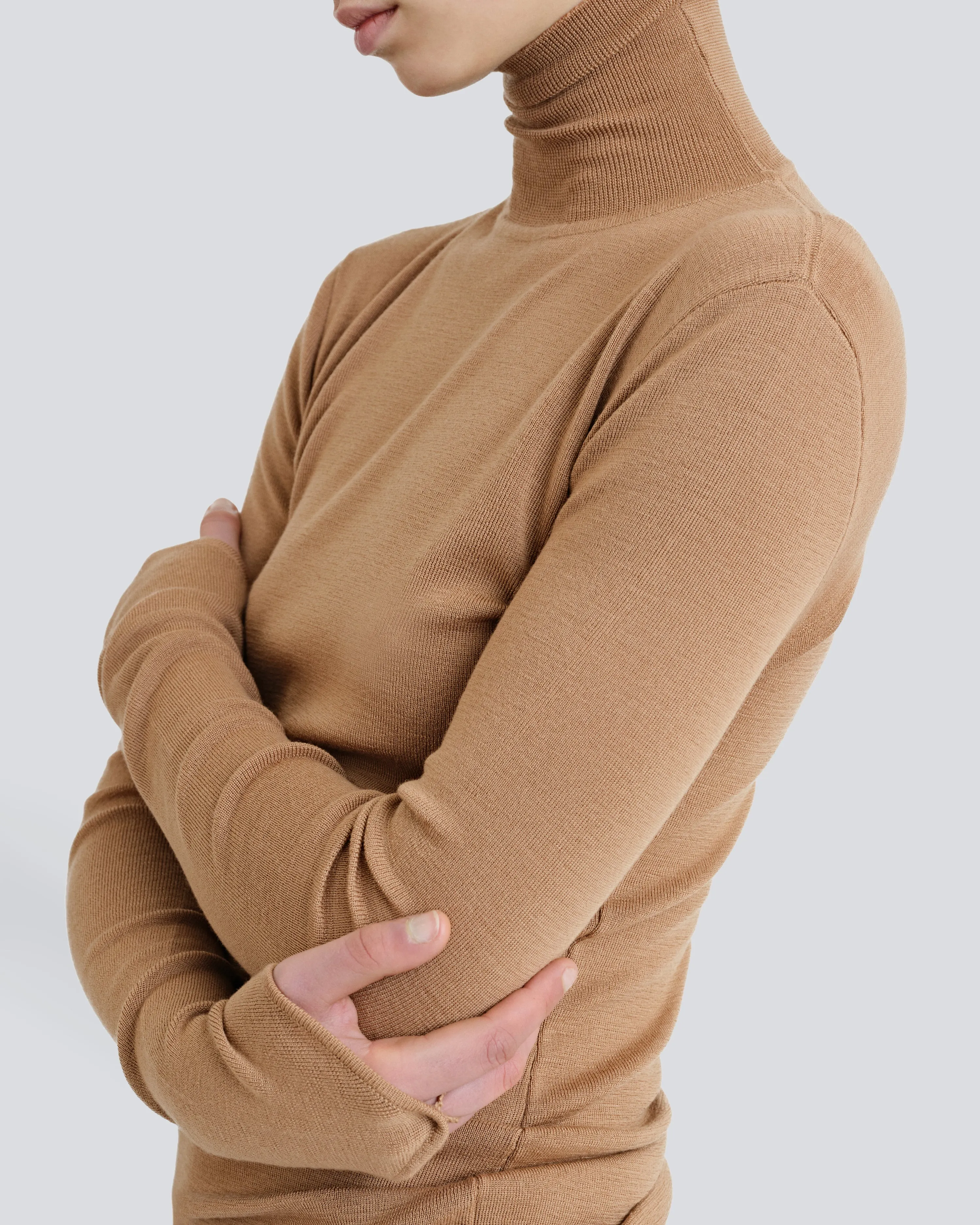 The Merino Turtleneck Point Sleeve Sweater - Spice